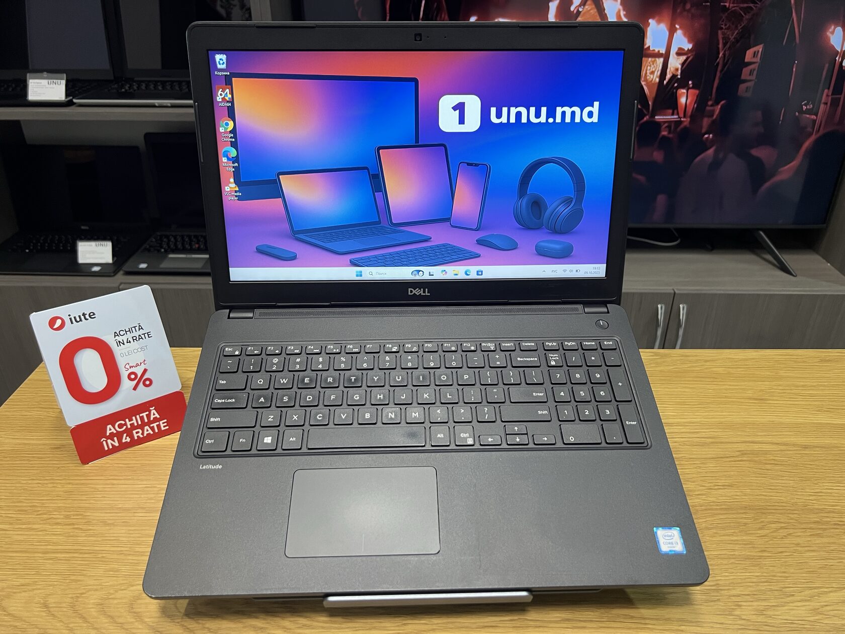 Dell Latitude 3580/ 15,6" HD/ i3-6006U/ 8gb DDR4/ 128gb SSD/ HD 520 Graphics 1gb