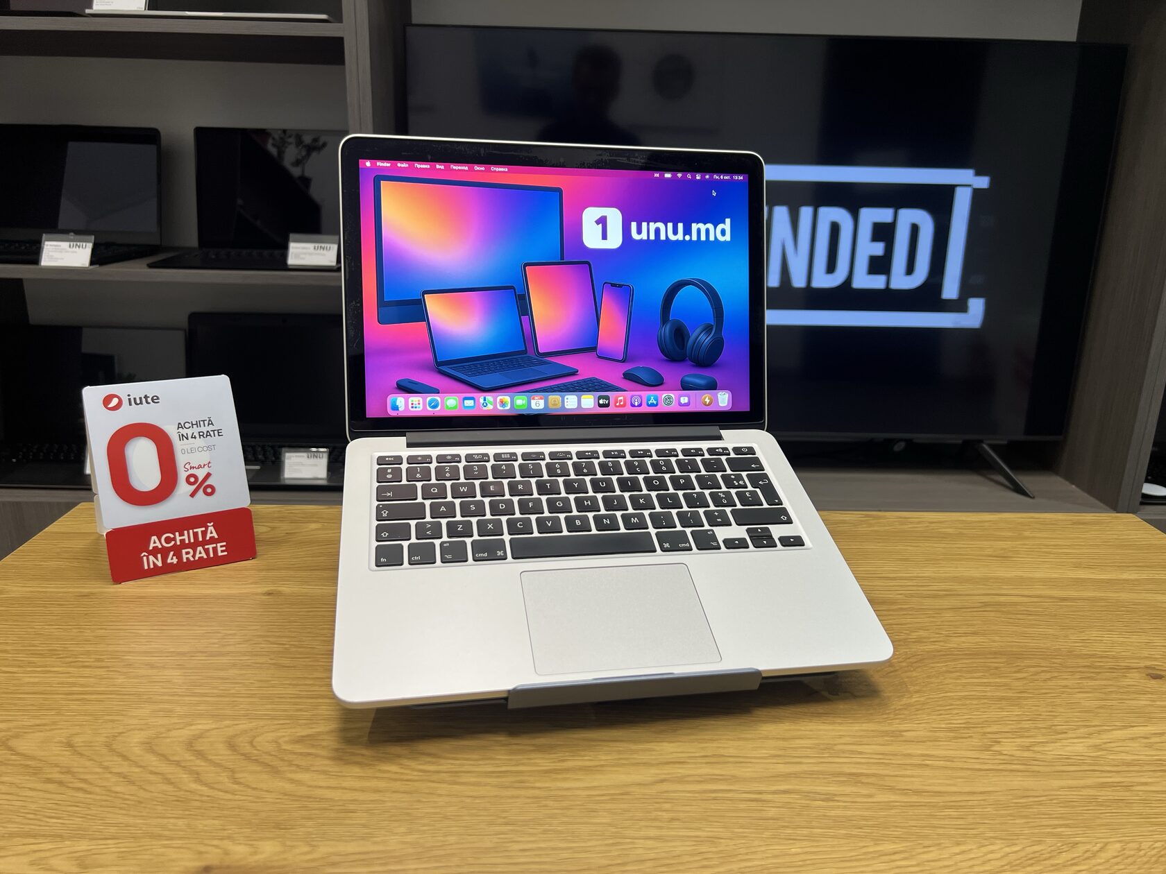 MacBook Pro 13, 2015/ i5 5gen/ 8gb Ram/ 256gb SSD/ 391 cicluri